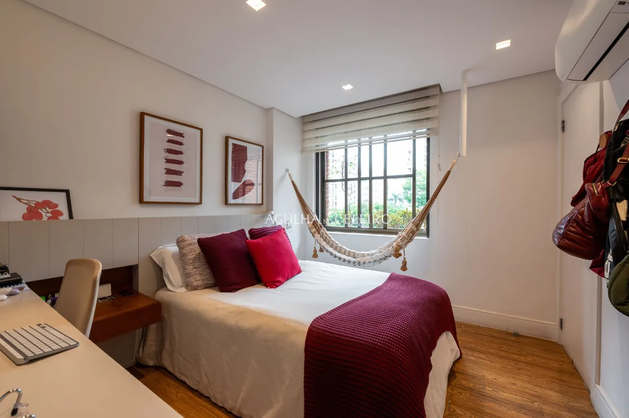 Apartamento em localização desejada à venda no Jardim América – 20510