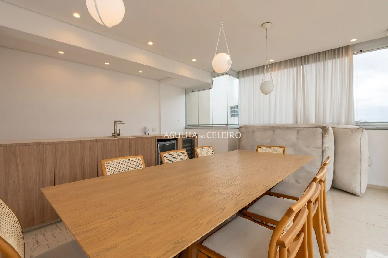 Linda cobertura com área gourmet e jacuzzi a venda na Vila Madalena – 20516