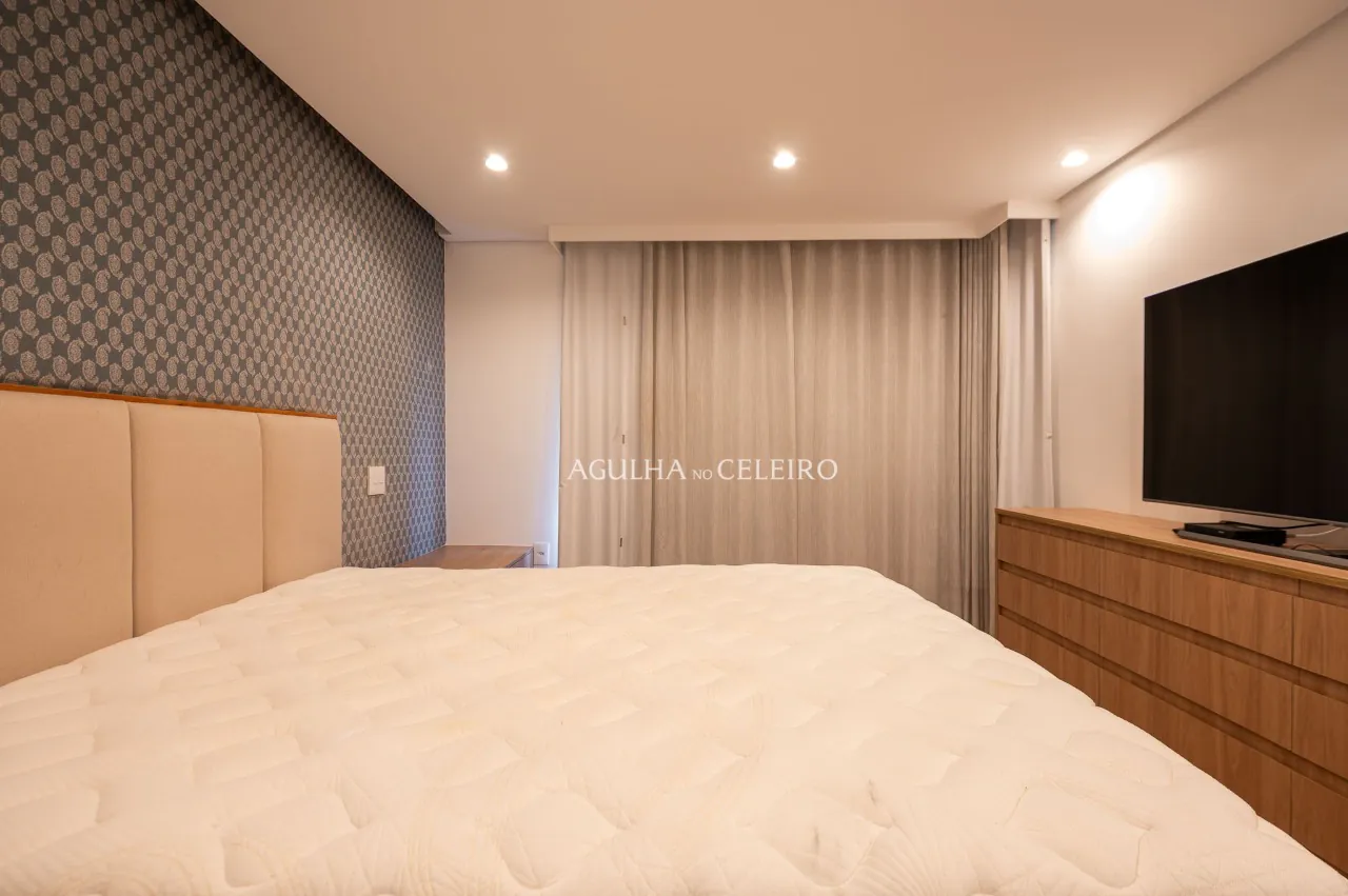 Linda cobertura com área gourmet e jacuzzi a venda na Vila Madalena – 20516