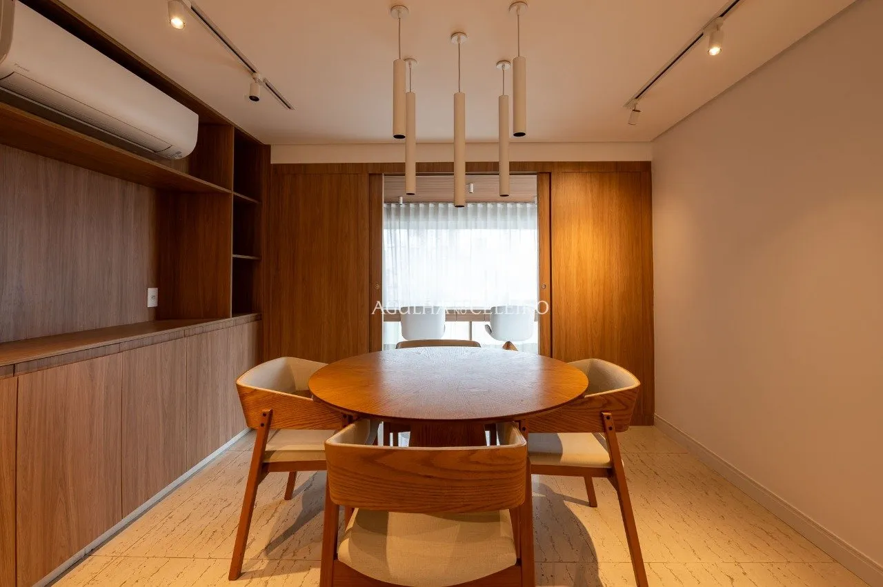 Linda cobertura com área gourmet e jacuzzi a venda na Vila Madalena – 20516