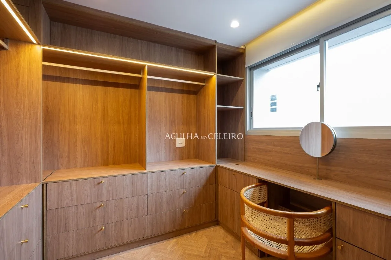 Linda cobertura com área gourmet e jacuzzi a venda na Vila Madalena – 20516