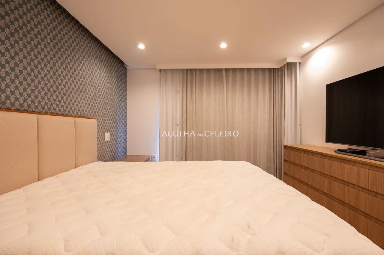 Linda cobertura com área gourmet e jacuzzi a venda na Vila Madalena – 20516