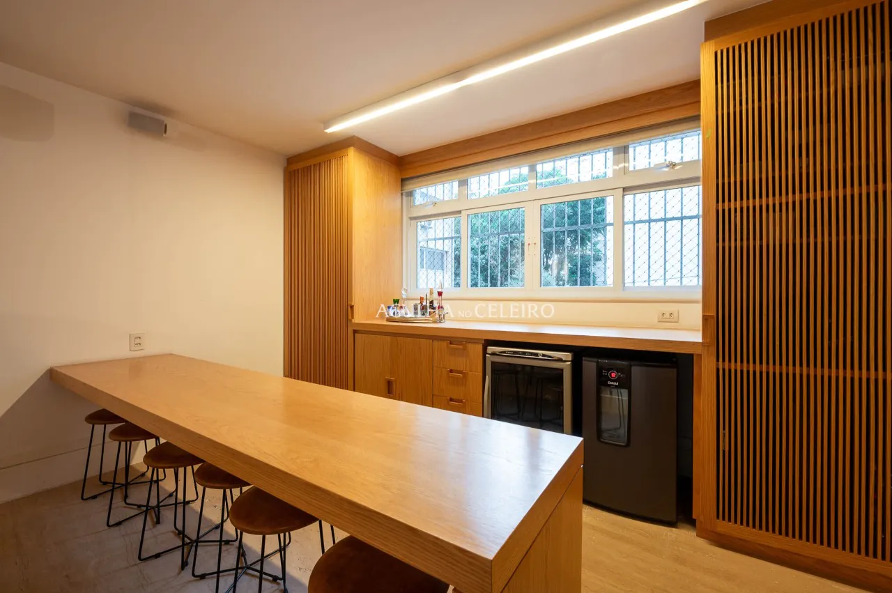 Apartamento elegante e espaçoso à venda no Jardim Europa – 20518