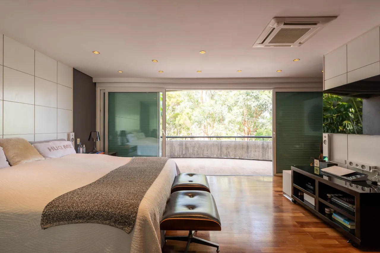 Casa em condomínio à venda no Jardim Guedala. – 20552