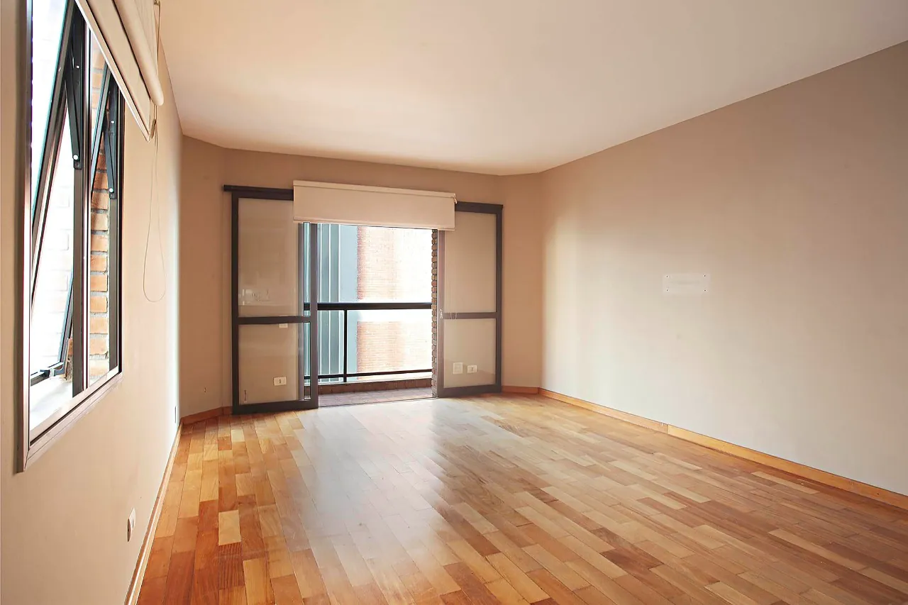 Cobertura triplex à venda no Itaim Bibi. – 20553