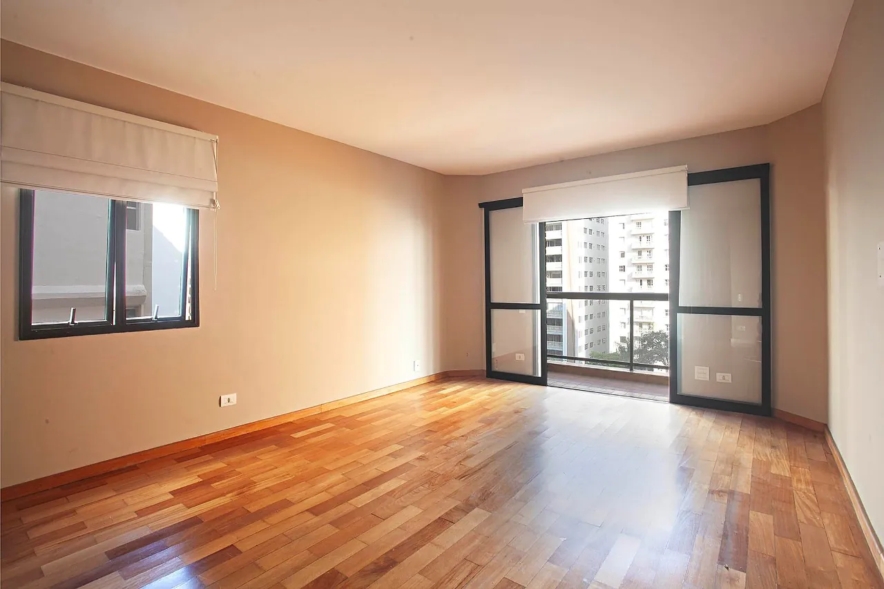 Cobertura triplex à venda no Itaim Bibi. – 20553