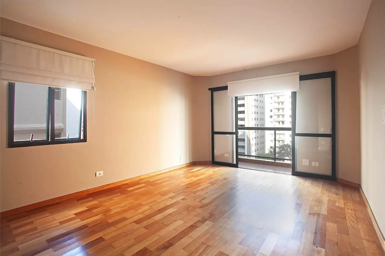 Cobertura triplex à venda no Itaim Bibi. – 20553