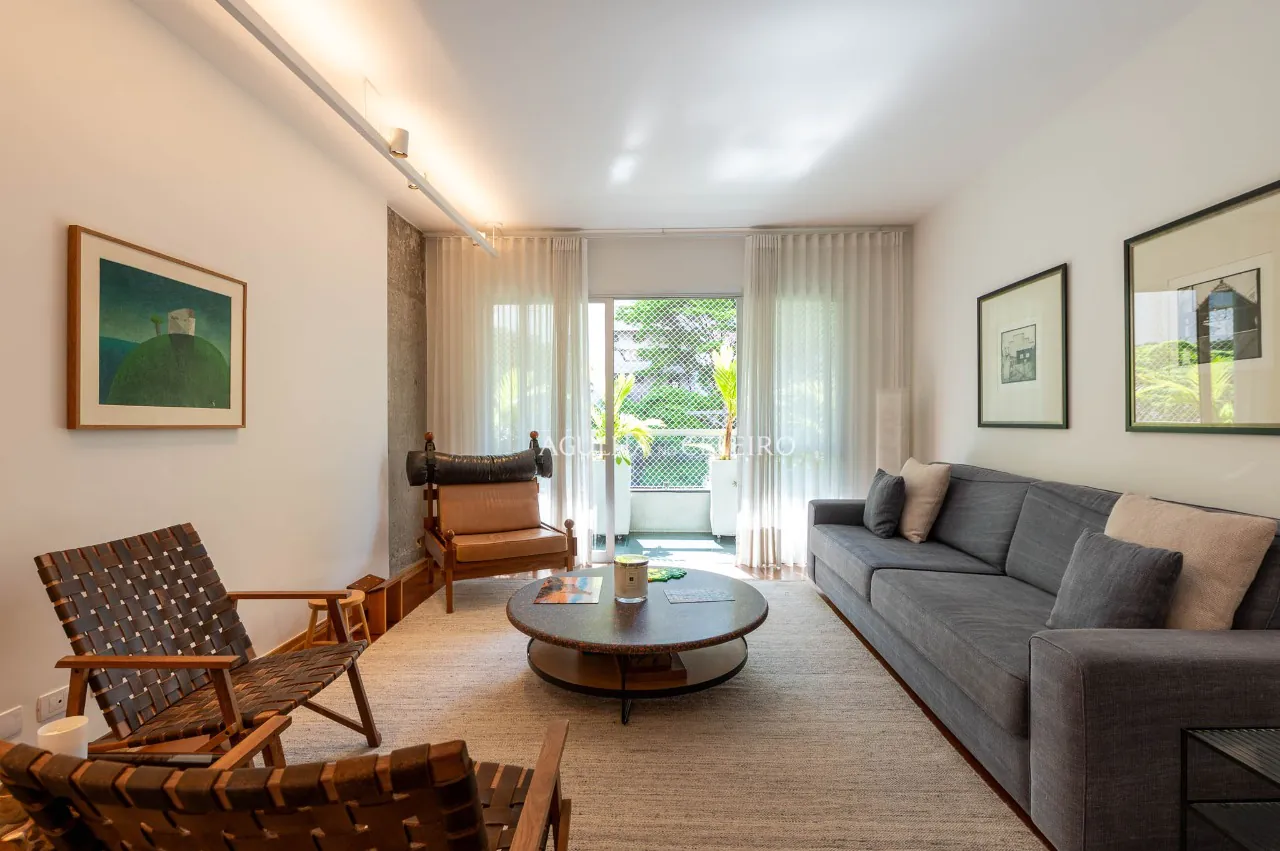 Apartamento encantador à venda em Moema – 20572