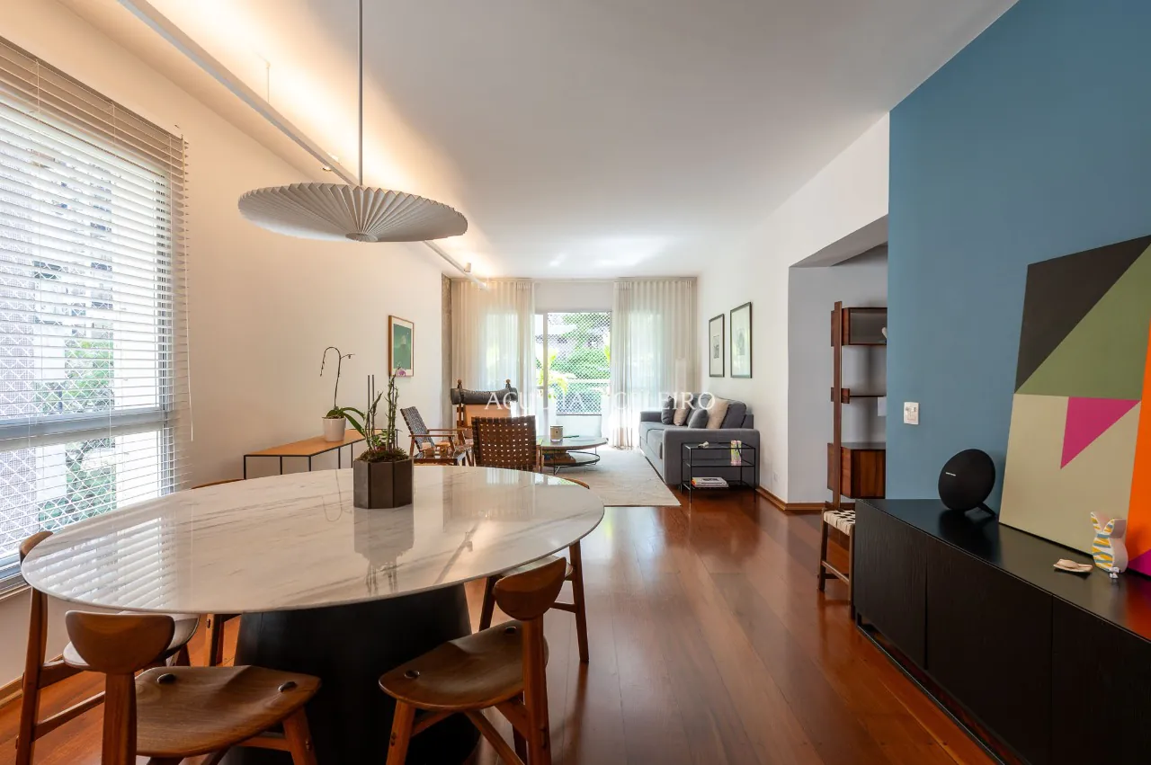 Apartamento encantador à venda em Moema – 20572