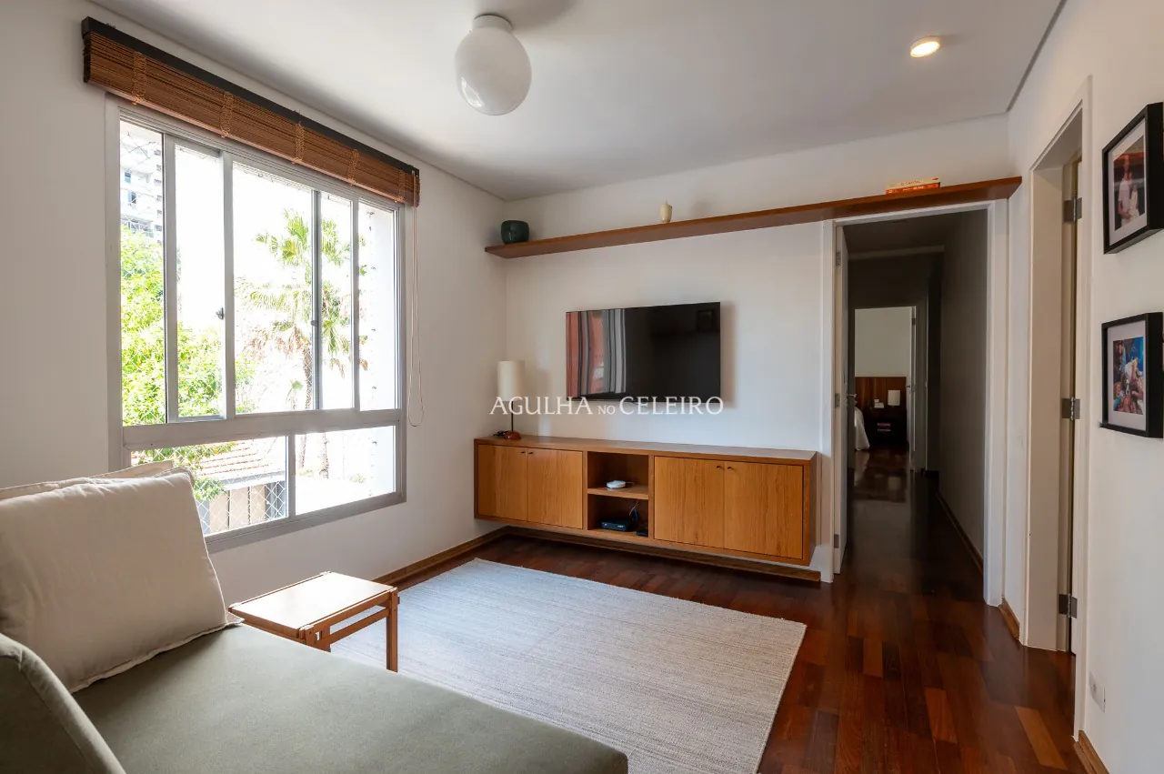 Apartamento encantador à venda em Moema – 20572