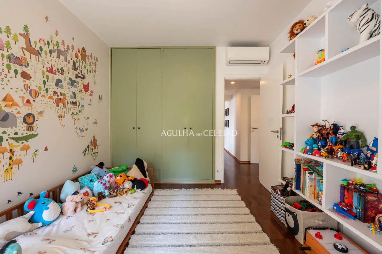 Apartamento encantador à venda em Moema – 20572