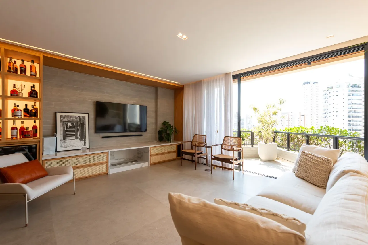 Apartamento duplex recém reformado no Campo Belo – 20583