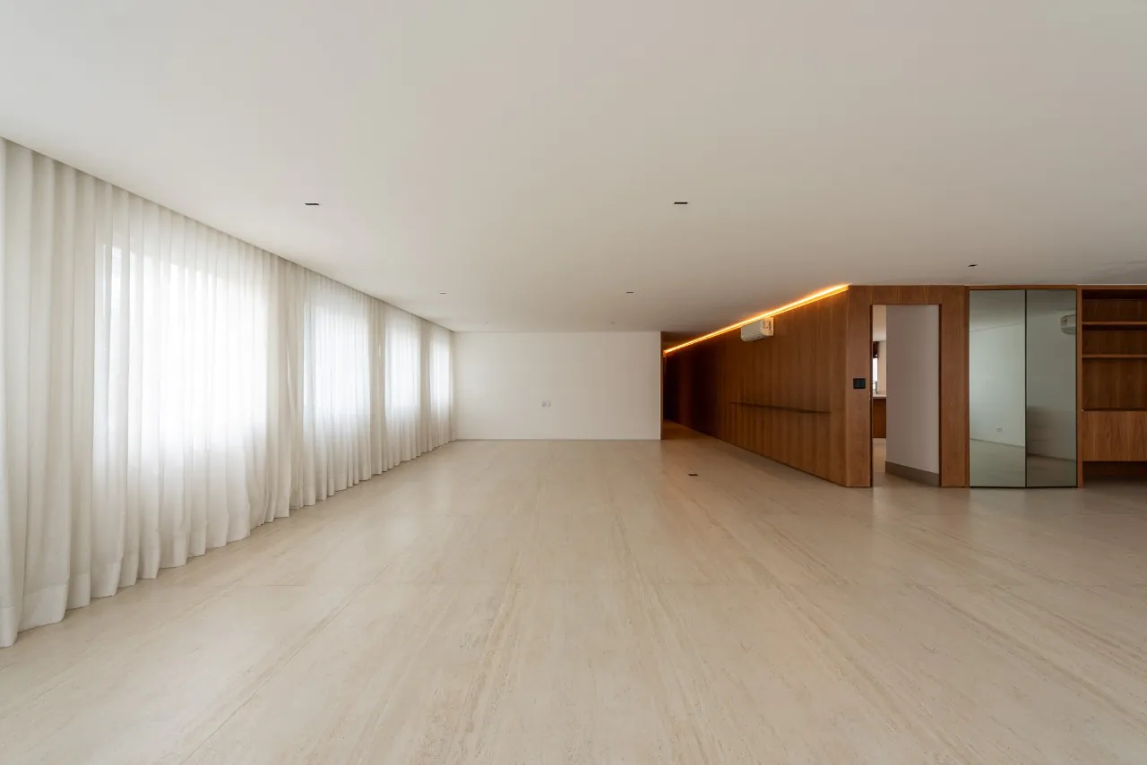 Apartamento reformado e com planta bem distribuída no Jardim Paulista – 20596