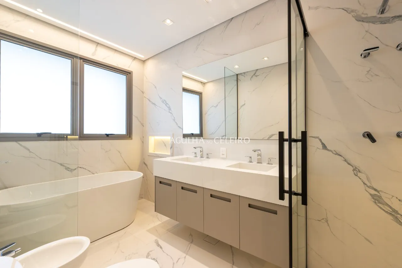 Apartamento de 290 m² em prédio novo à venda na Vila Nova Conceição. – 20642