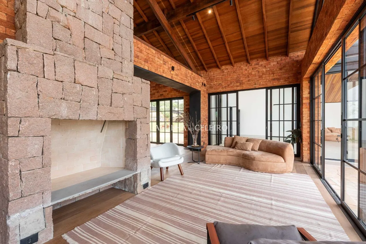 Barn House à venda na Fazenda Boa Vista – 20649