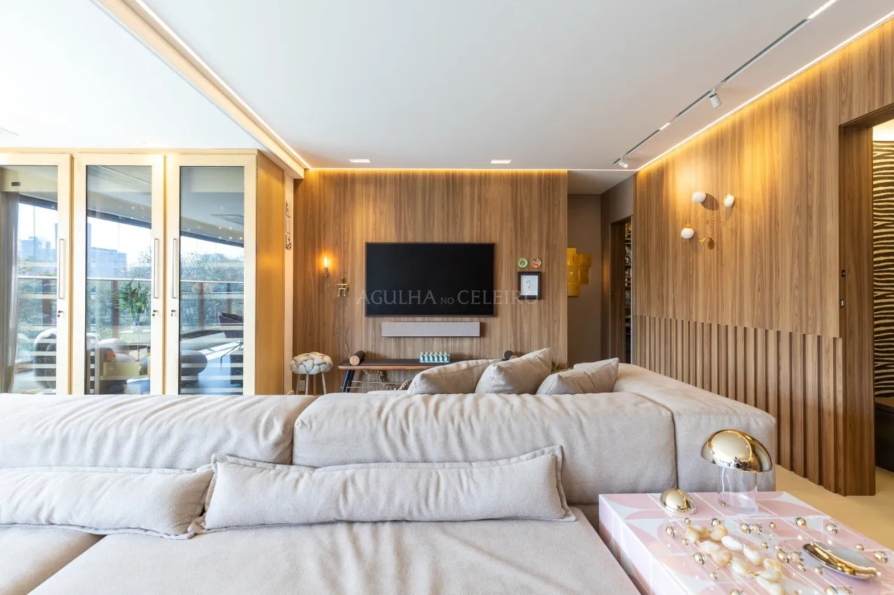 Apartamento novo e mobiliado no Campo Belo. – 20675