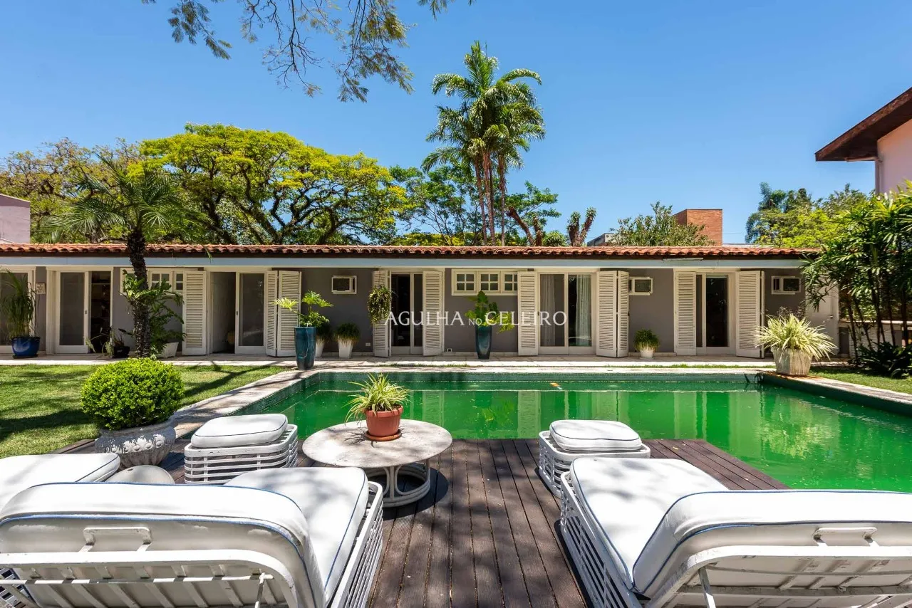 Casa térrea única em Alto de Pinheiros – 20684