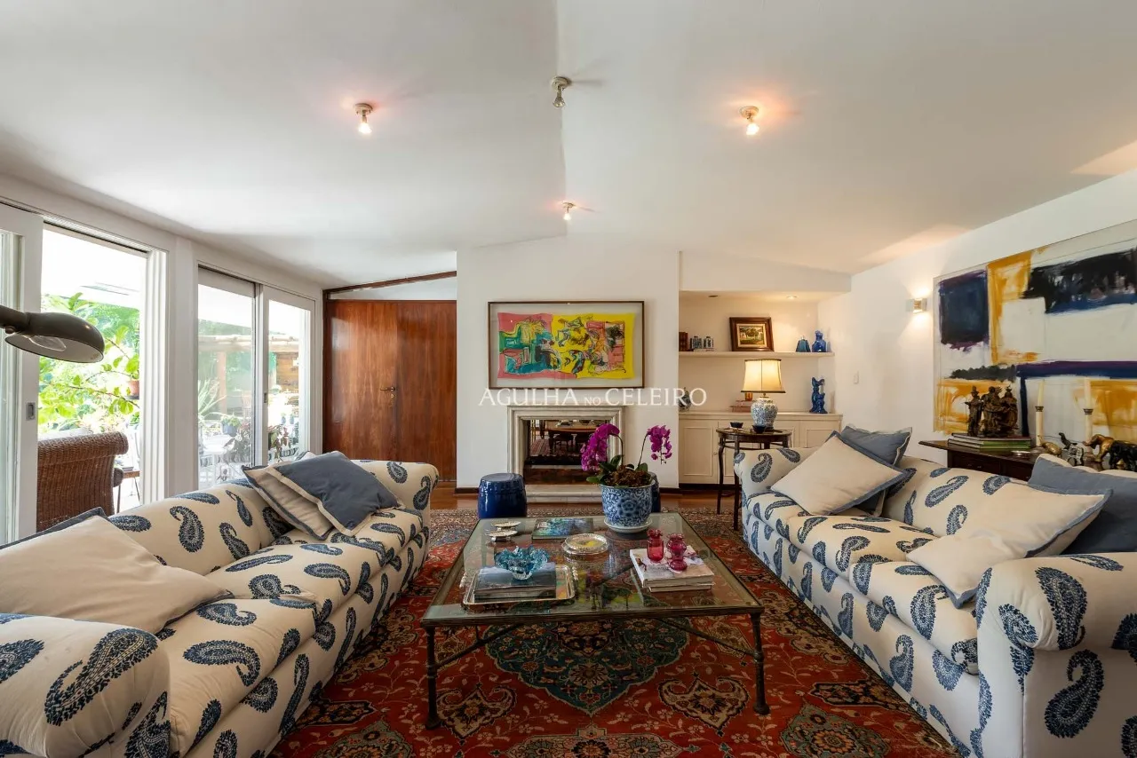 Casa térrea única em Alto de Pinheiros – 20684