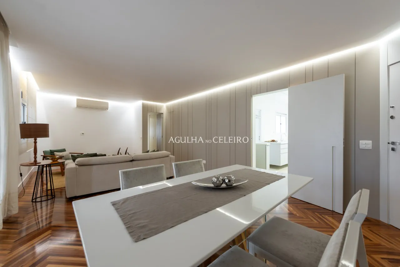 Elegância e conforto no coração de Moema. – 20748