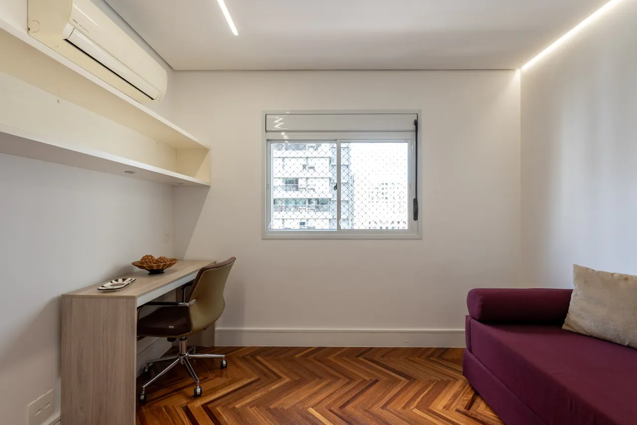 Elegância e conforto no coração de Moema. – 20748