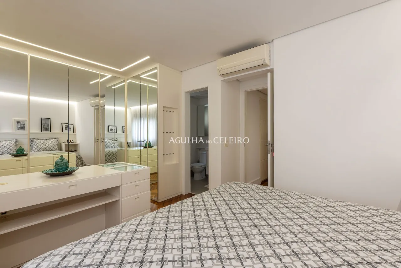 Elegância e conforto no coração de Moema. – 20748