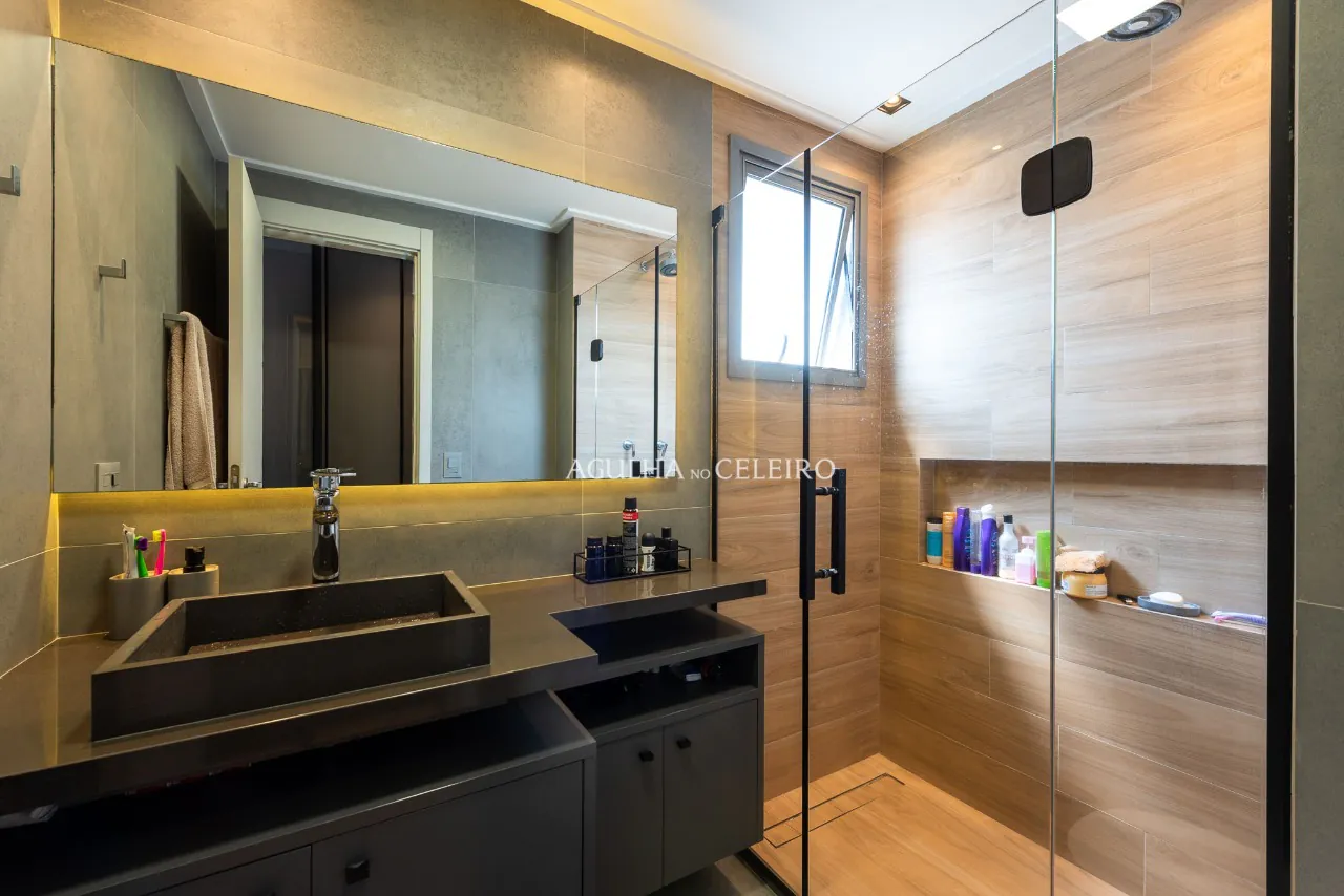 Apartamento porteira fechada à venda na Vila Olímpia. – 20749