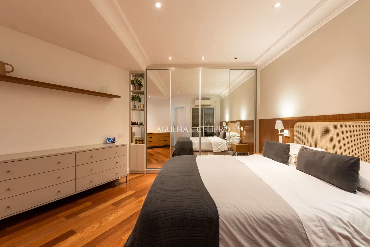 Apartamento reformado na Vila Nova Conceição – 20769