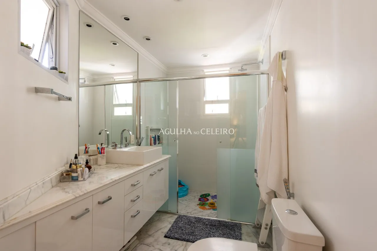 Apartamento reformado na Vila Nova Conceição – 20769