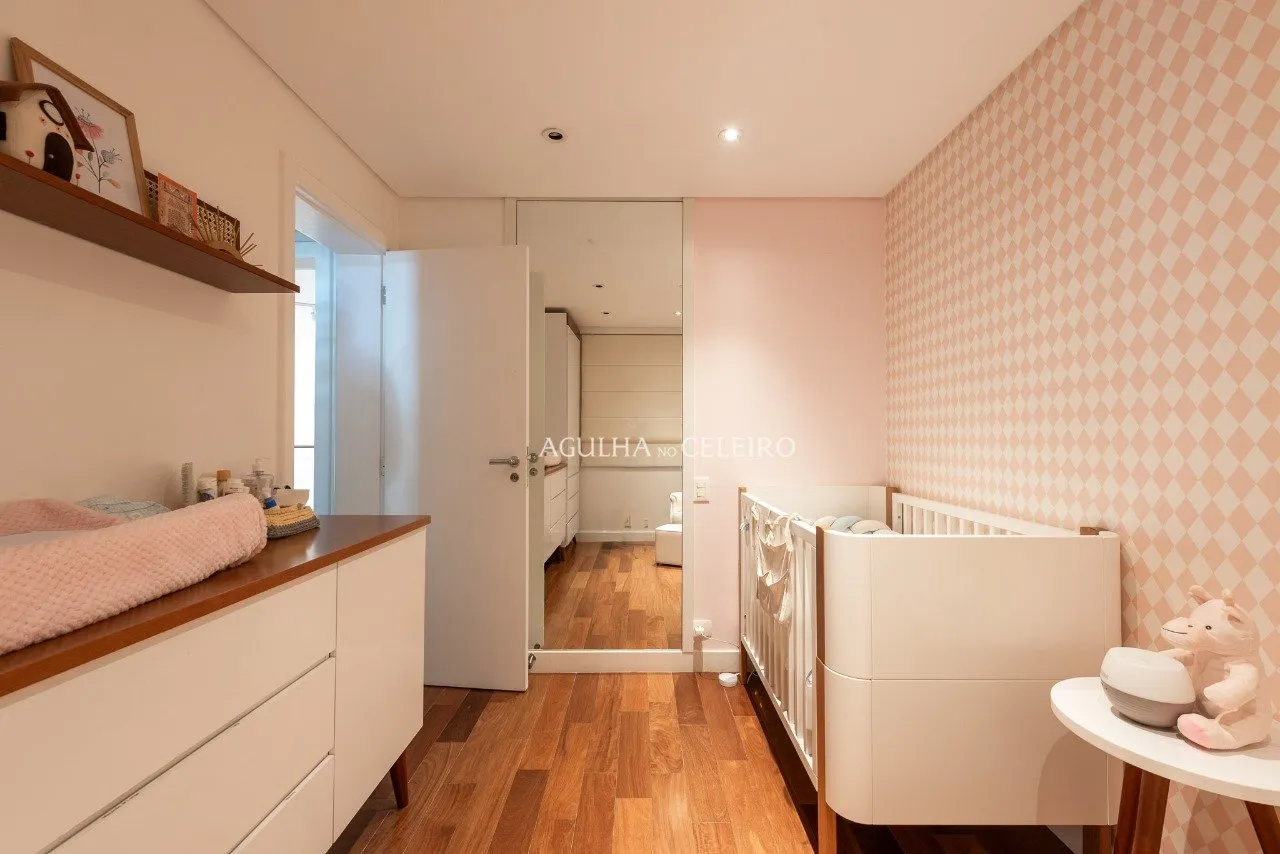 Apartamento reformado na Vila Nova Conceição – 20769