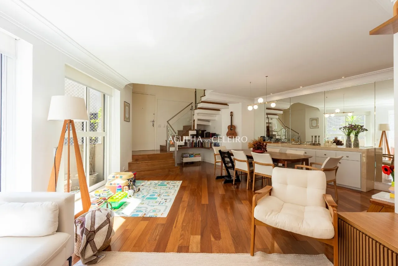 Apartamento reformado na Vila Nova Conceição – 20769