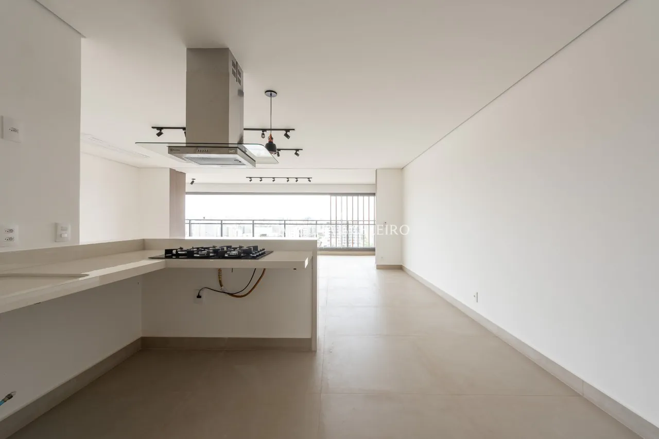 Apartamento novo com planta diferenciada em Campo Belo – 20773