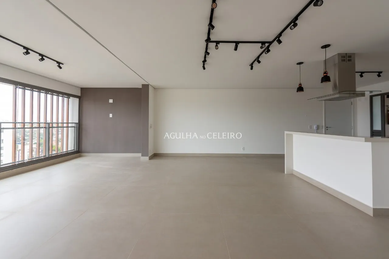 Apartamento novo com planta diferenciada em Campo Belo – 20773