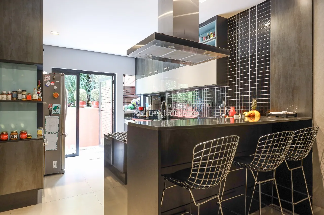 Casa aconchegante com piscina à venda no Jardim Paulistano – 8793 - MAC_8070