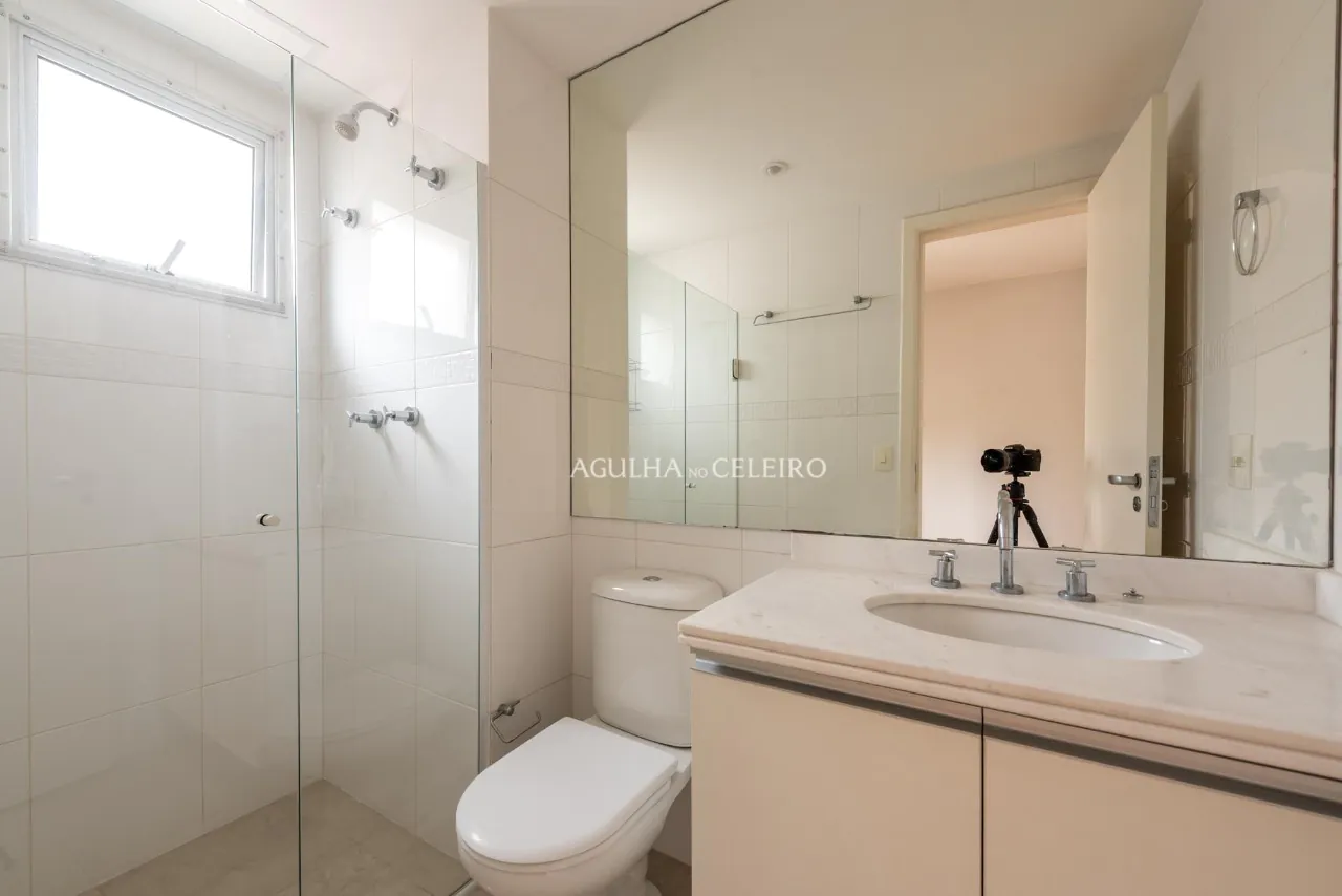 Pertinho da Praça Pereira Coutinho e Parque Ibirapuera no coração da Vila Nova Conceição. – 8824