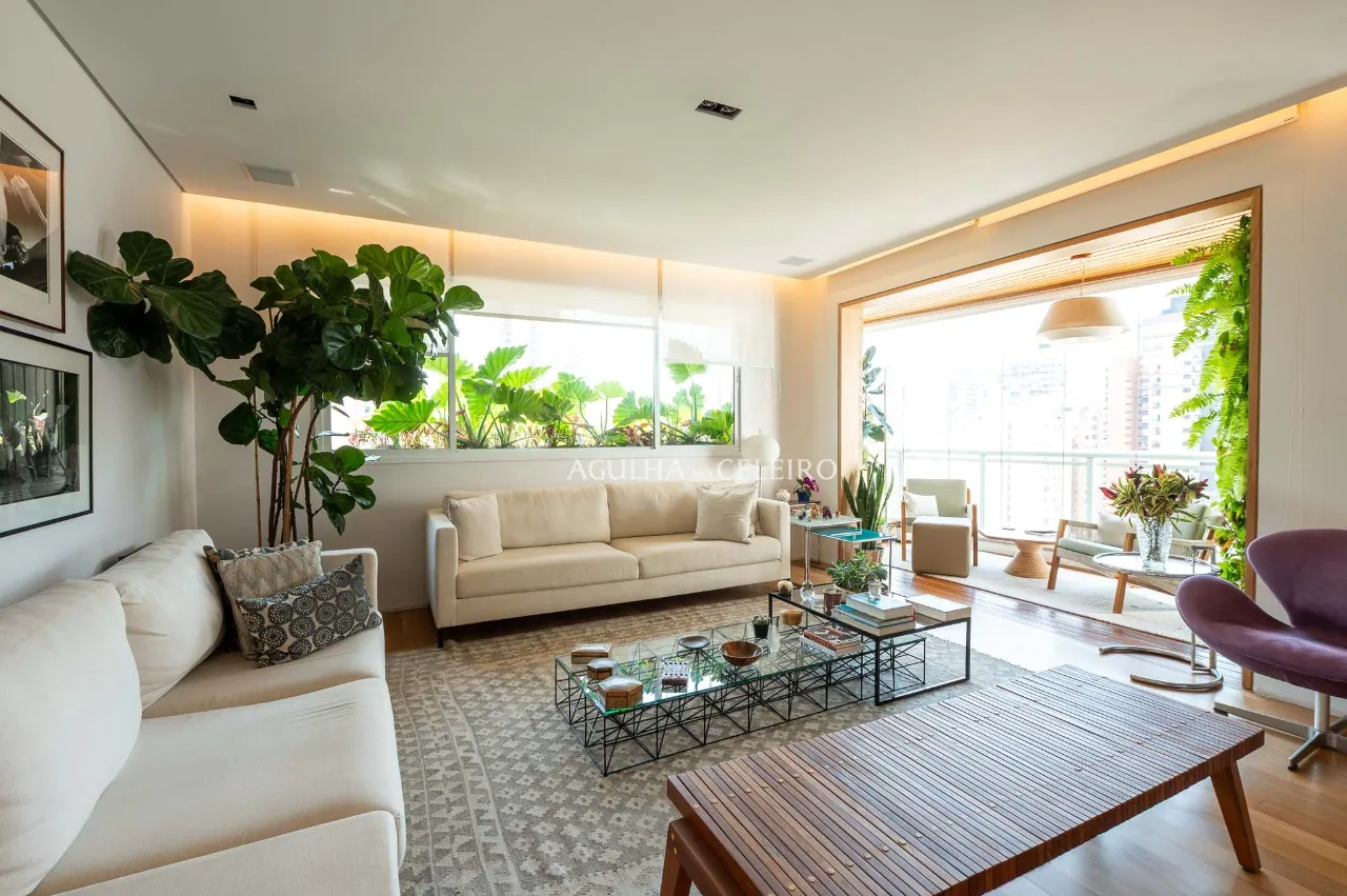 Lindo apartamento totalmente reformado a venda em Pinheiros. – AP1099