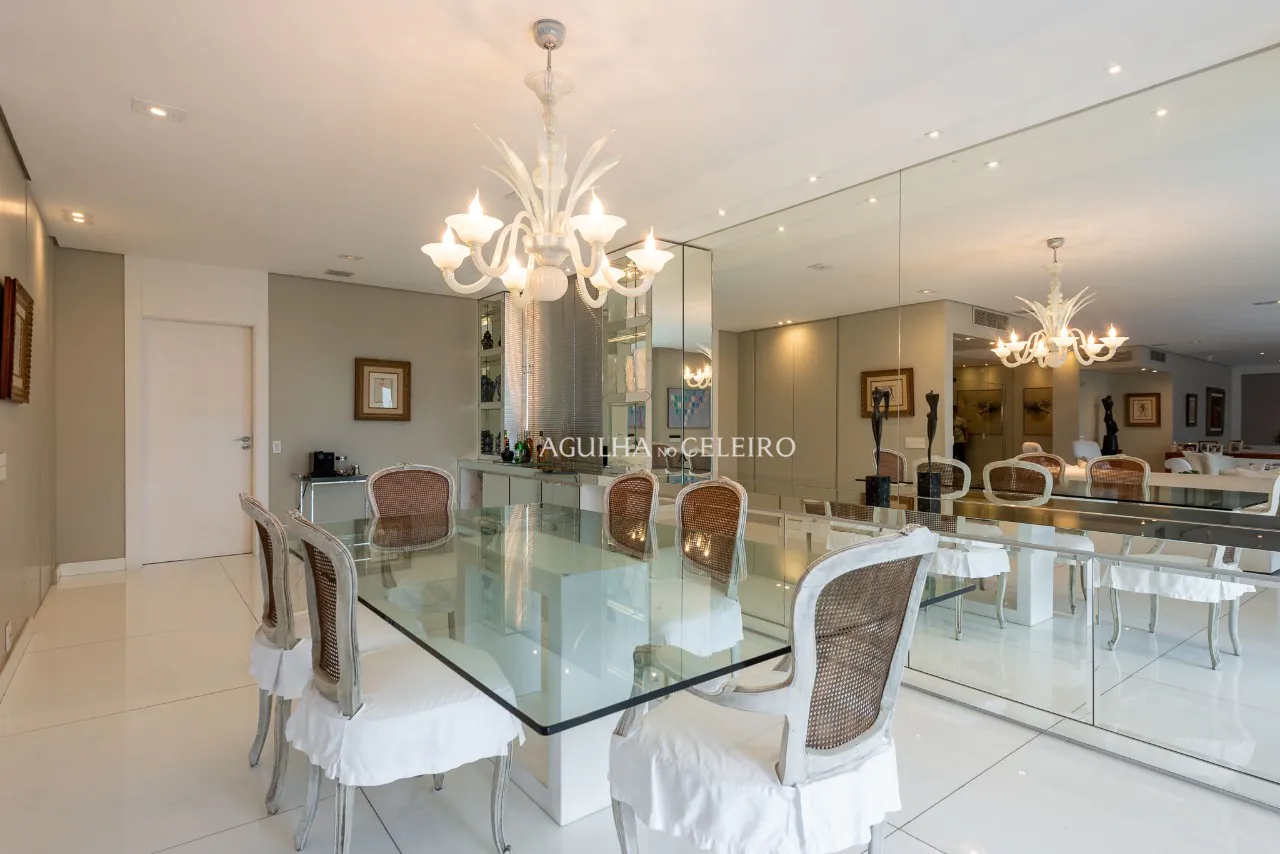 Apartamento sofisticado à venda no Itaim Bibi. – AP1385