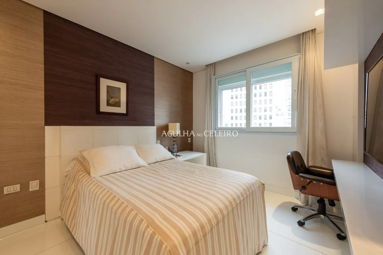 Apartamento sofisticado à venda no Itaim Bibi. – AP1385