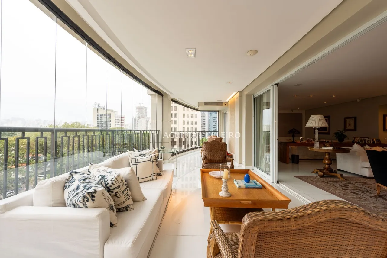 Apartamento sofisticado à venda no Itaim Bibi. – AP1385