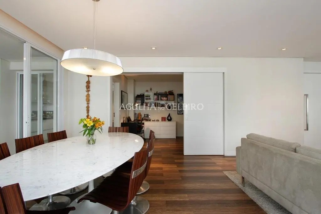 Venda/Locação/Campo Belo: perfeito para a família moderna – AP2236