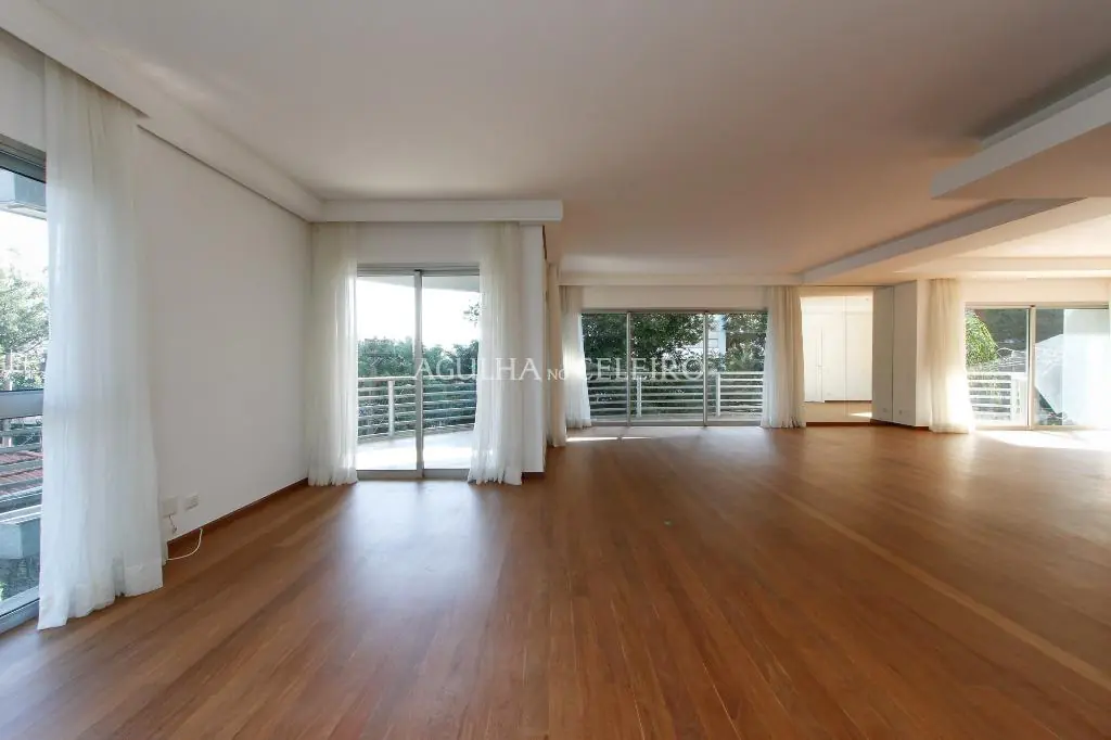 Apartamento único perto do Clube Paulistano. – AP2326