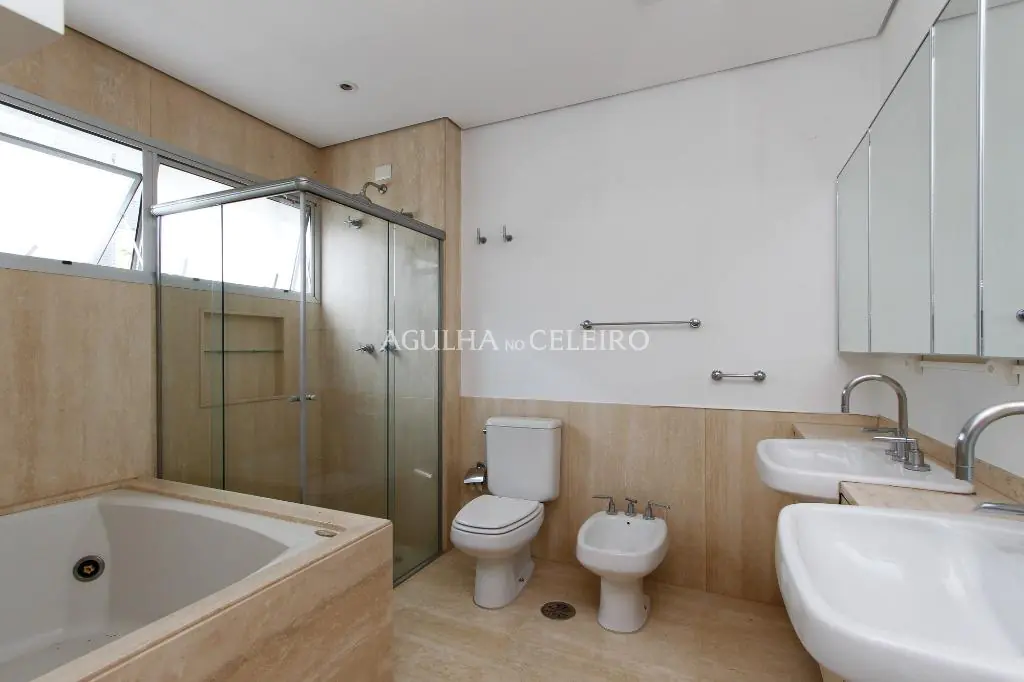 Apartamento único perto do Clube Paulistano. – AP2326