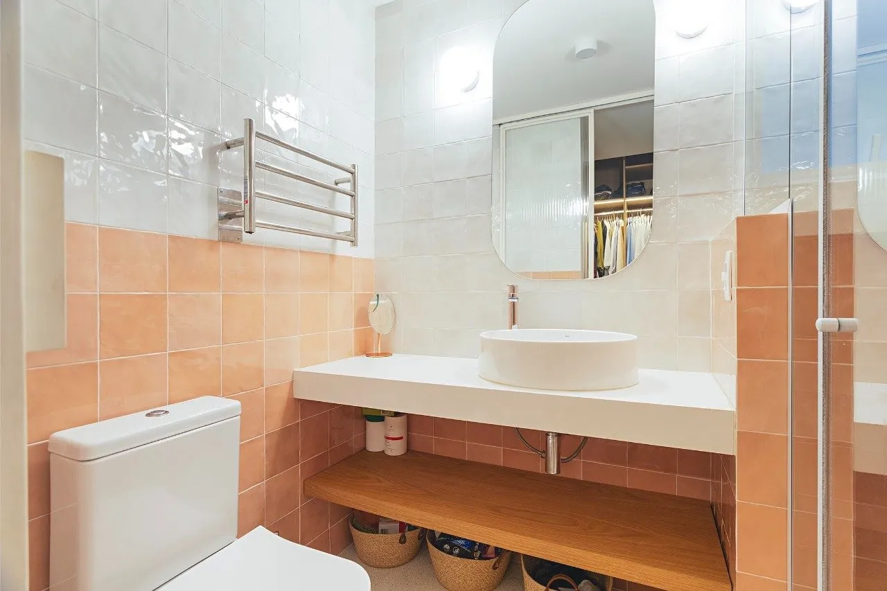 Apartamento reformado em edifício assinado por David Libeskind – AP4485