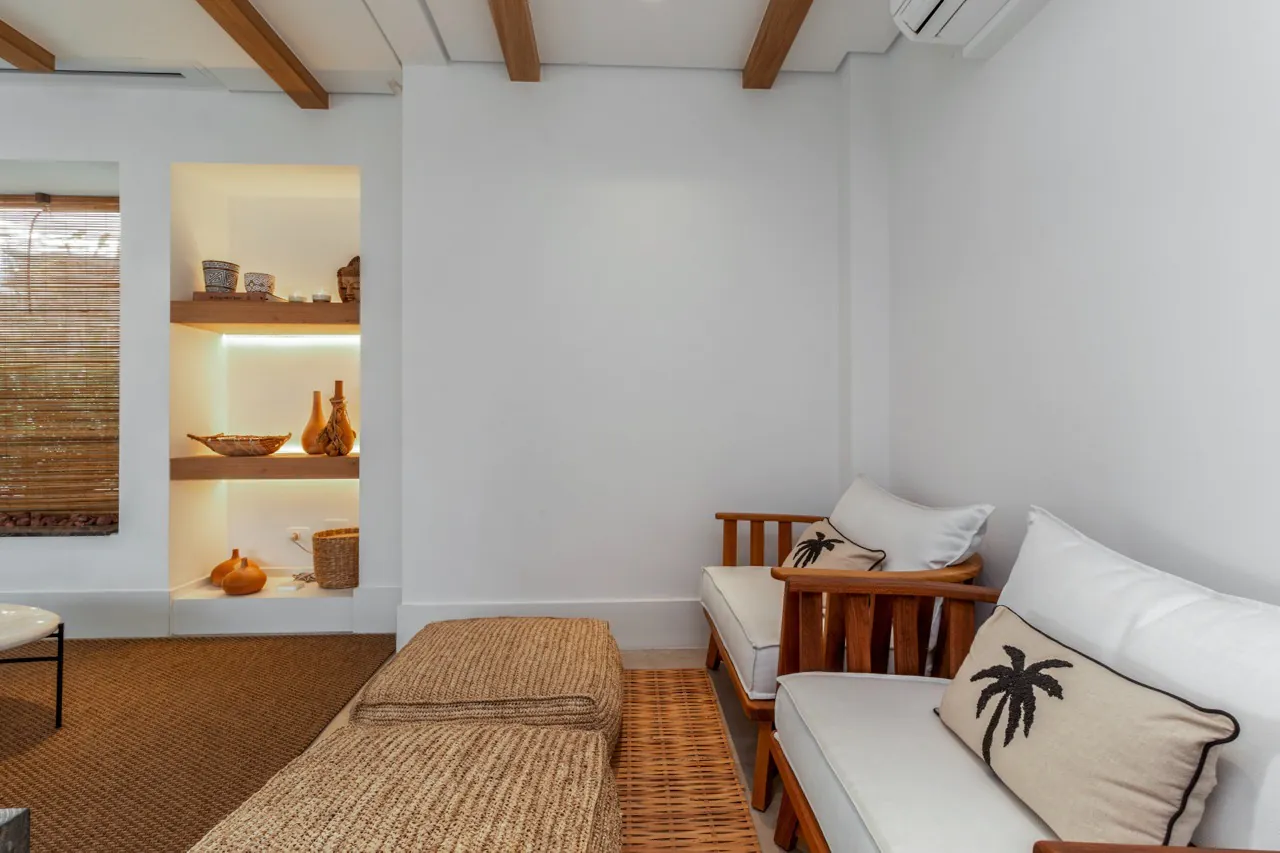 Cobertura no Itaim com super reforma. – CO0594