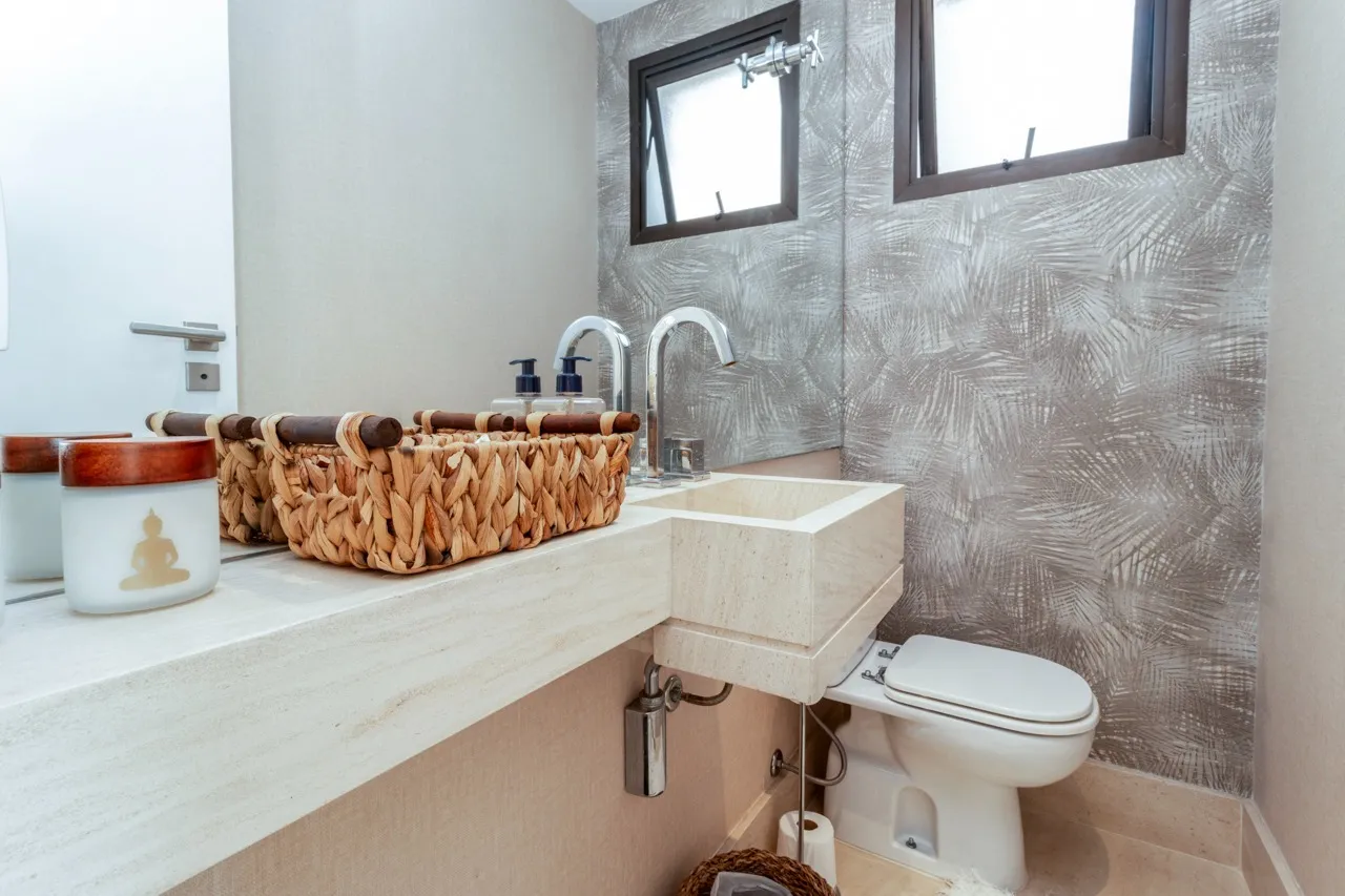 Cobertura no Itaim com super reforma. – CO0594