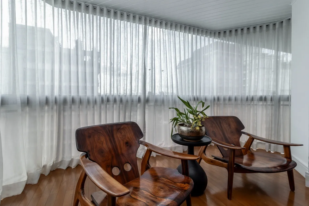 Cobertura no Itaim com super reforma. – CO0594