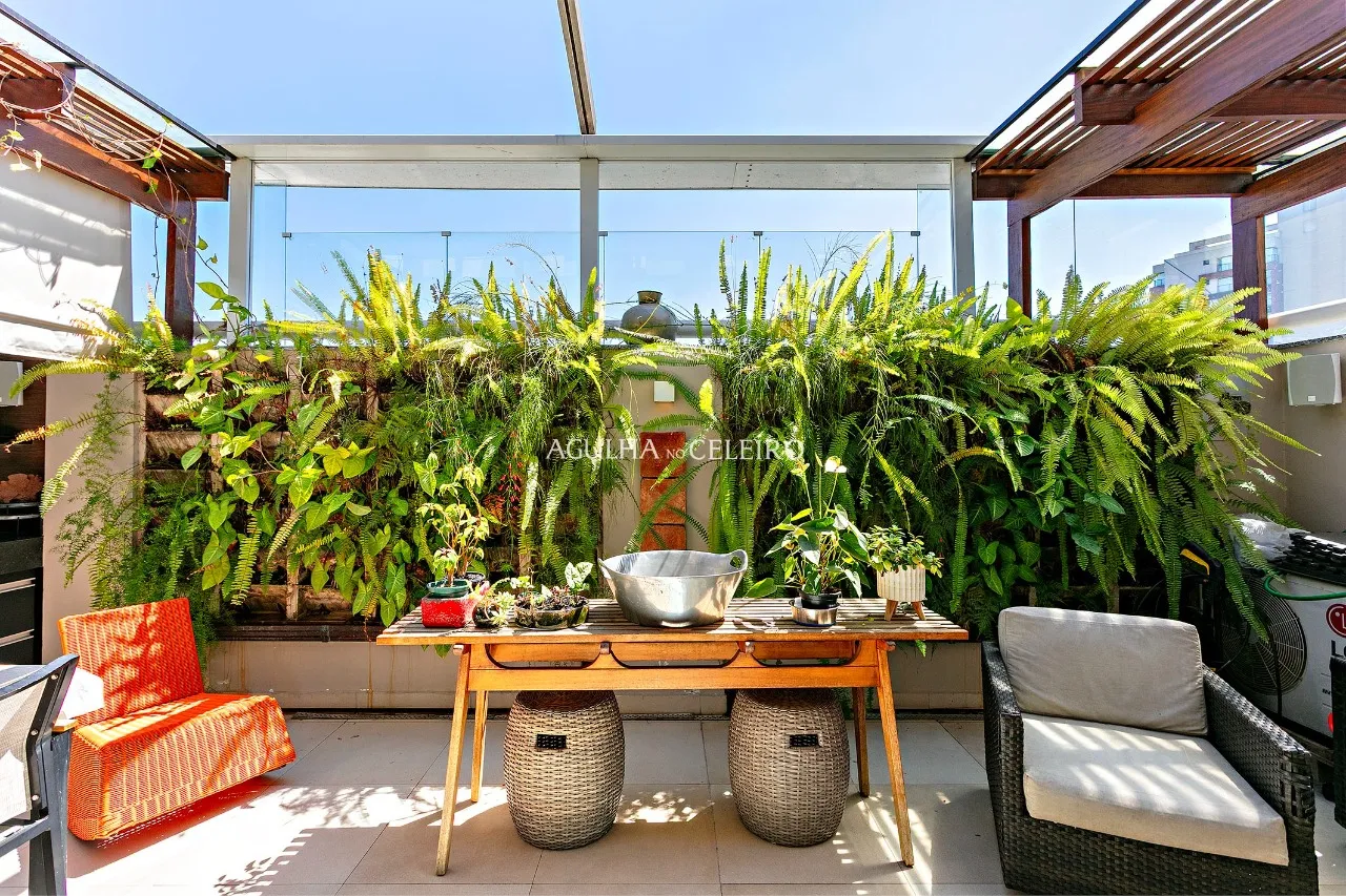 Cobertura à venda na Vila Nova Conceição. – CO0863