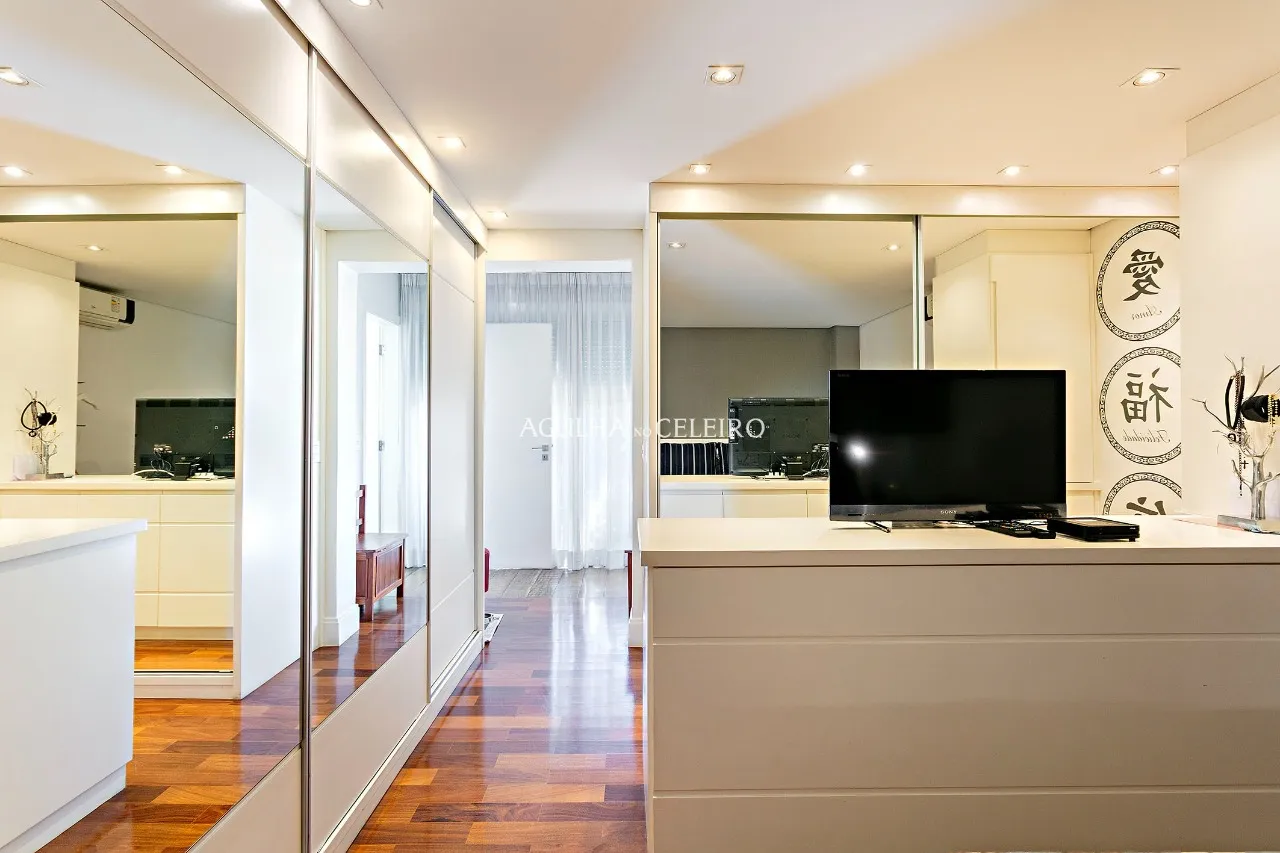 Cobertura à venda na Vila Nova Conceição. – CO0863