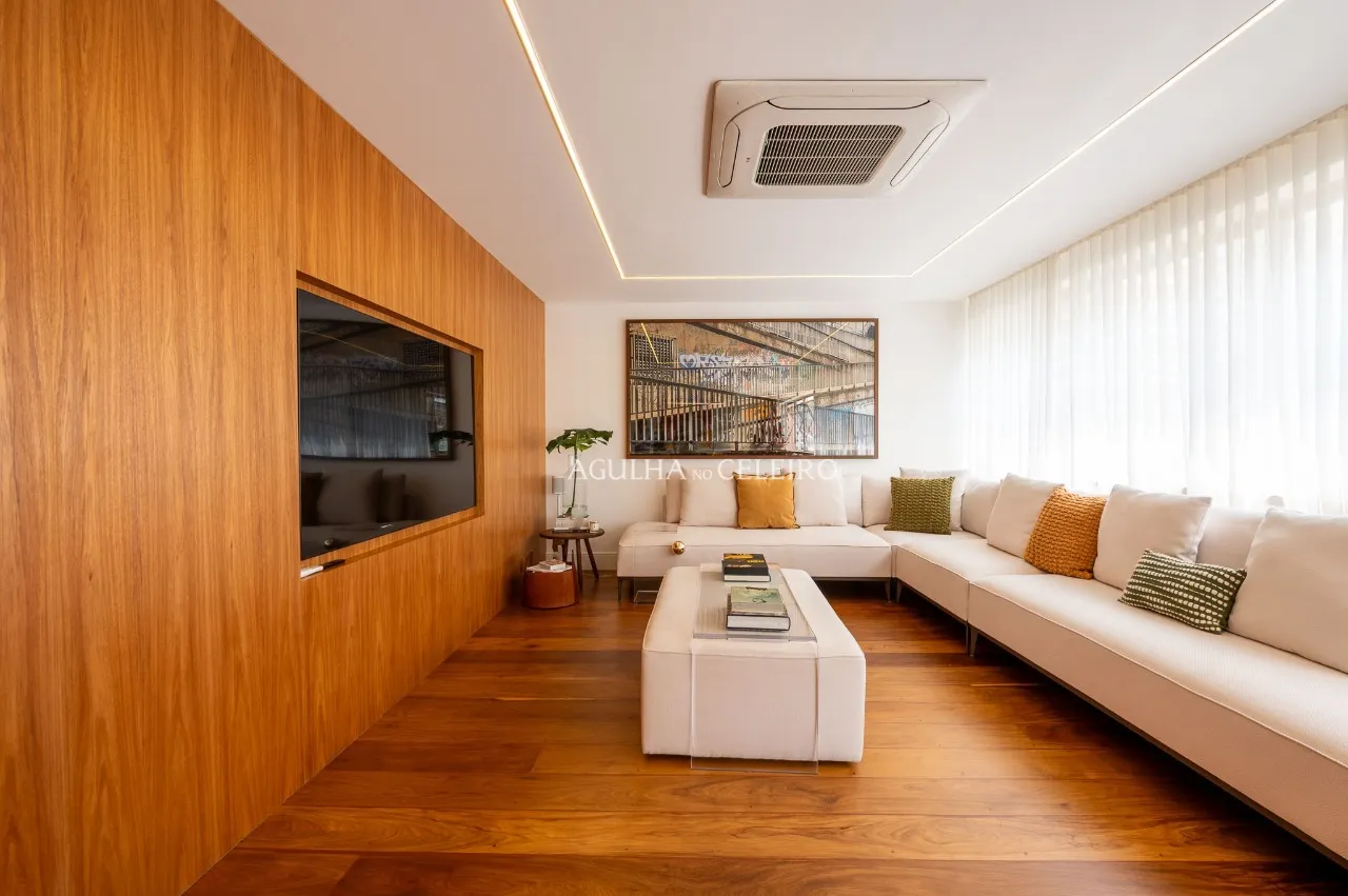 Apartamento todo reformado à venda no coração do Jardim América. – 12422