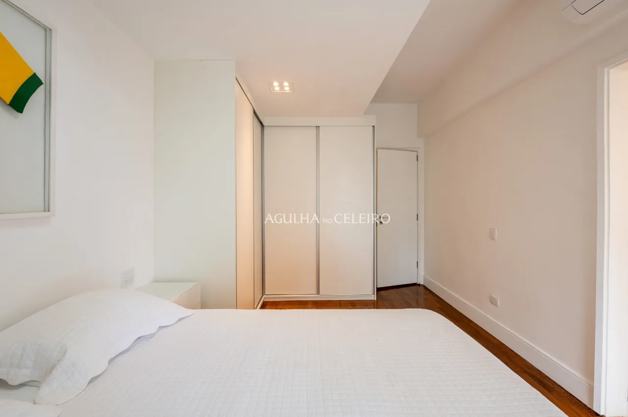 Apartamento todo reformado à venda no coração do Jardim América. – 12422