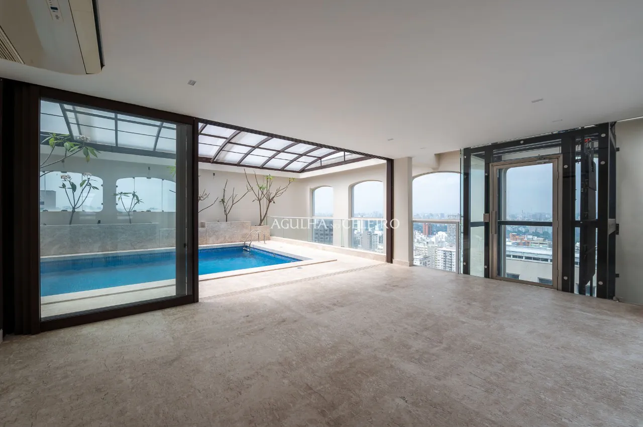 Cobertura com piscina e vista skyline à venda no Jardim América – 12898
